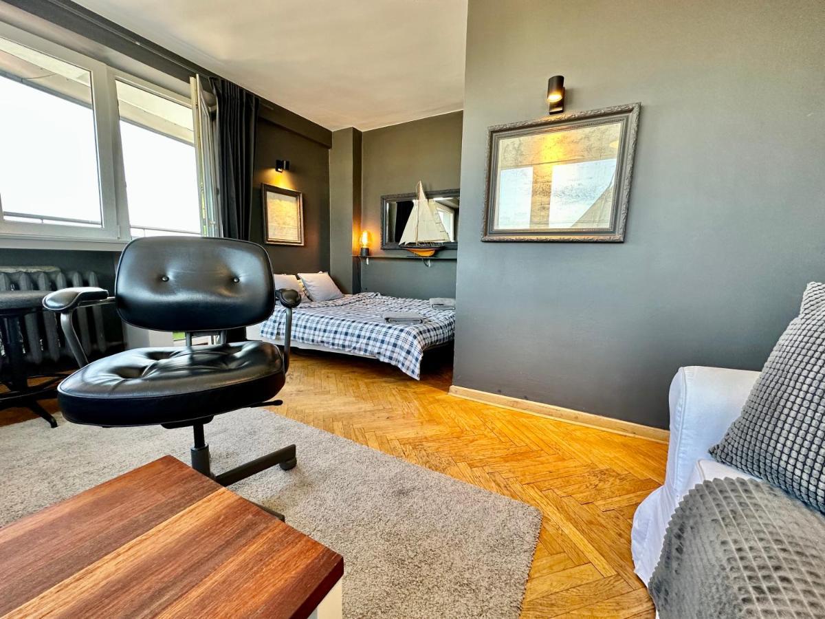 Super Apartament Grey Centrum 2X Metro Fast Wifi 300 Mbs Netflix Appletv Smarttv Spotify Panorama Miasta 바르샤바 외부 사진